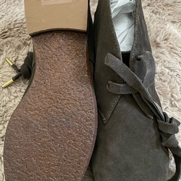 Marco Vicci Women’s 7 1/2 suede lace up booties olive  78-51224 - Picture 6 of 11